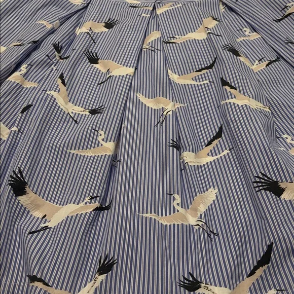 Who What Wear blue & white striped pleated midnskirt SZ 16 A-line w/crane bird - Picture 7 of 11